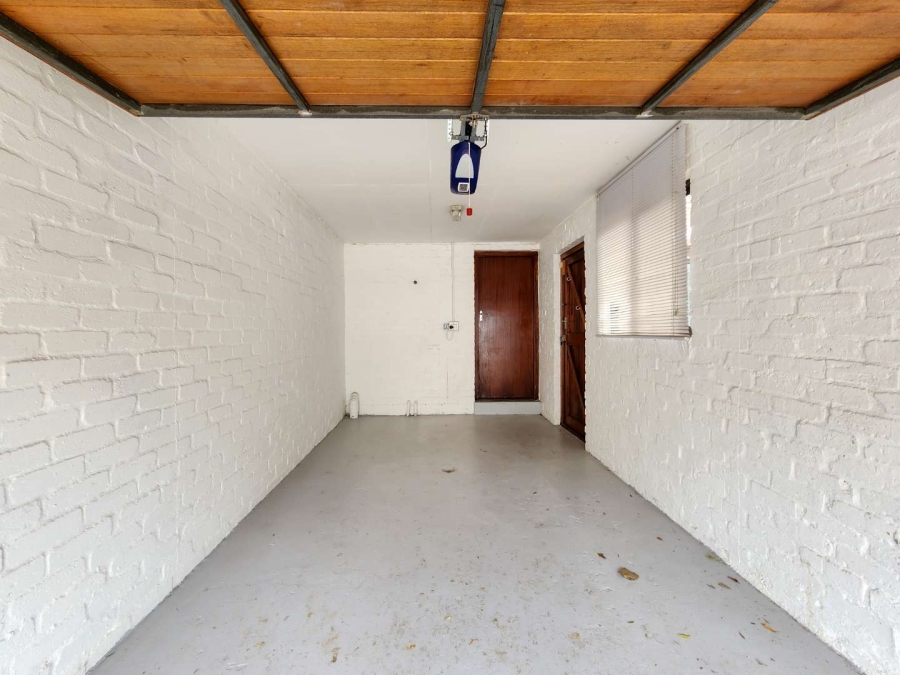 3 Bedroom Property for Sale in Tokai Western Cape